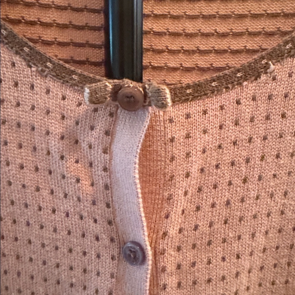 Vintage Marc Jacob's Pink Button-Up Cardigan - Picture 2 of 7